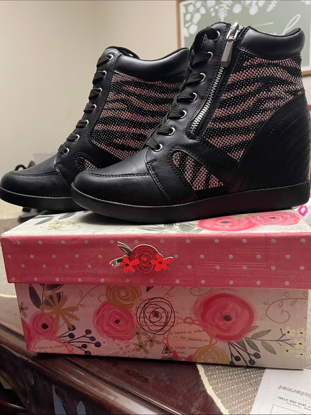 Shoe dazzle black and silver Wedge Sneakers with Pink Zebra Panels size 8.5